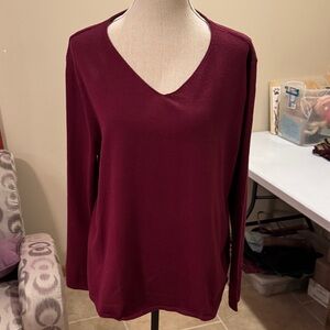 Elegant Maroon V-Neck Long Sleeve Top